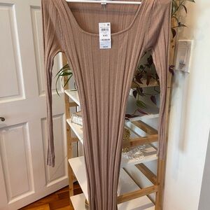 Brown Sleeveless Scoop Neck Bodycon Maxi Dress